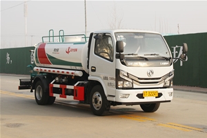 多功能洒水车