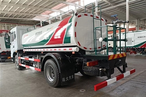 纯电动洒水车